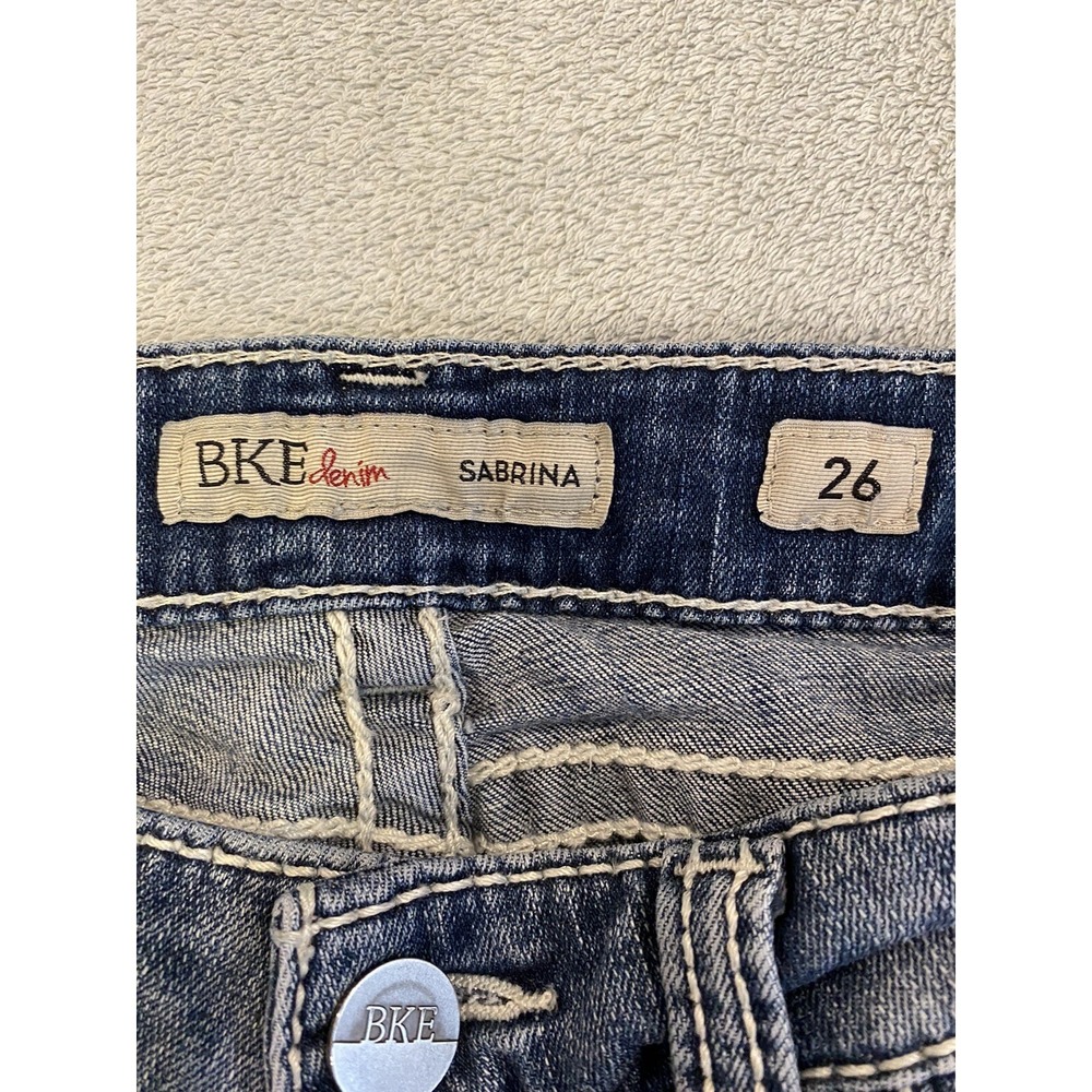 BKE Buckle‎ Sabrina Skinny Jeans Womens Size 29 x 26 Blue Whiskers Embroidered